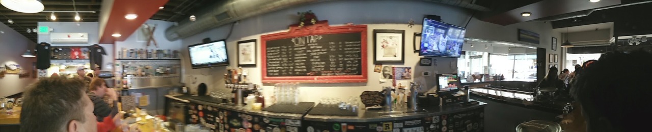 Oskar-Blues-Craft-Beer-Agalmalt-Tap-Room-Panorama